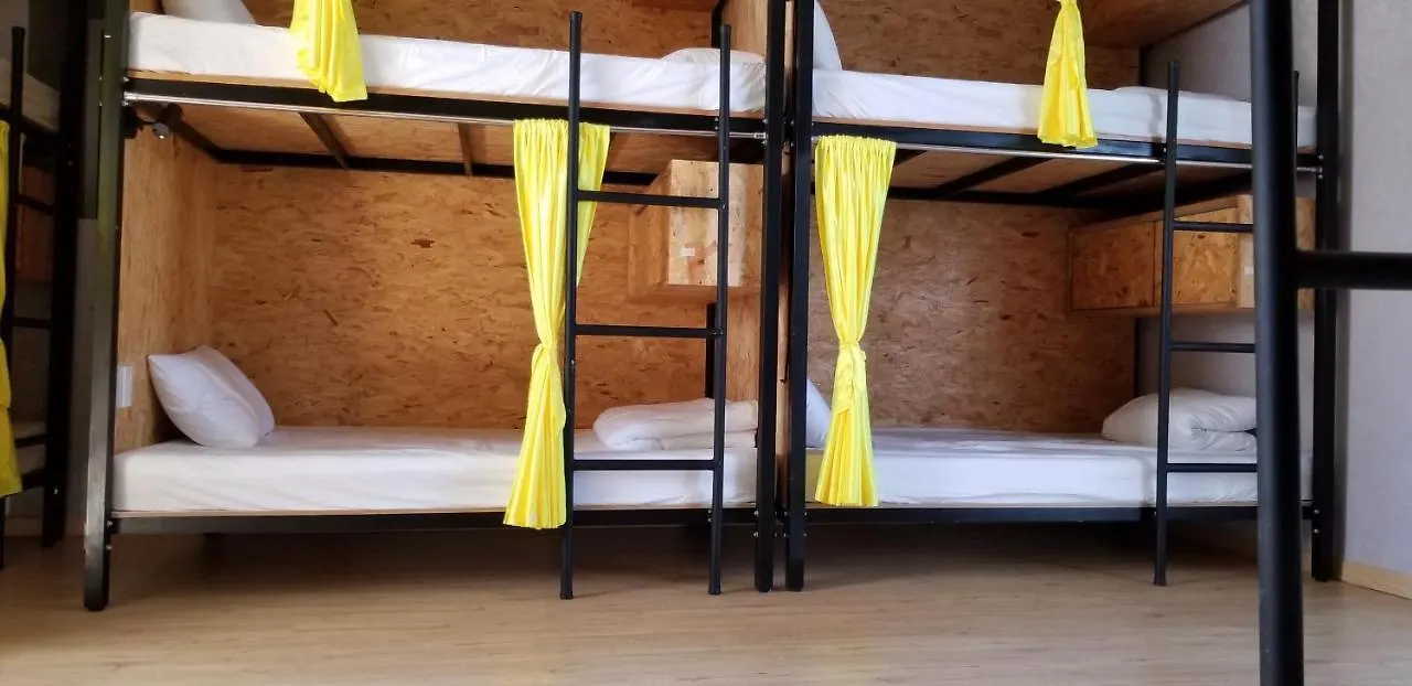 Capsule hotel White House Hostel Nha Trang
